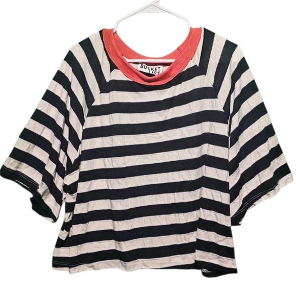 BUCKETLIST Black and White Striped Tee EUC Large PTP 25 Oversized - Picture 2 of 4